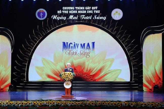 Ông Đỗ Văn Chiến, Ủy viên Bộ Chính trị, Bí thư Trung ương Đảng, Chủ tịch Ủy ban Trung ương Mặt trận Tổ quốc Việt Nam phát biểu tại Chương trình.