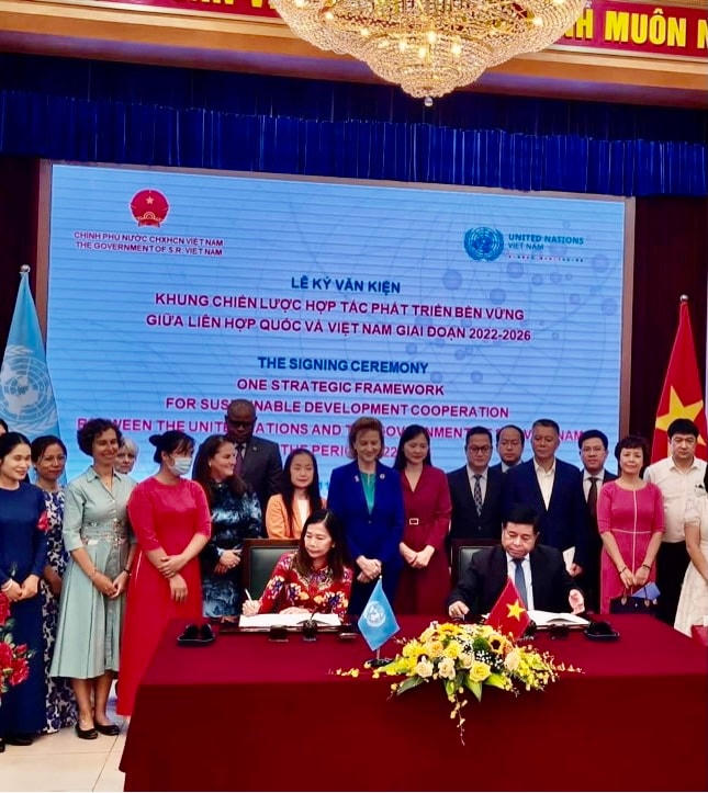 Quang cảnh buổi lế ký kết.