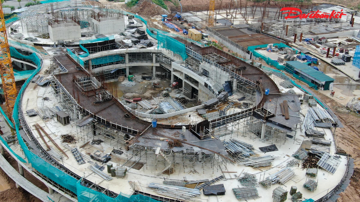 Dự án do Ban quản lý dự án đầu tư xây dựng công trình văn hóa xã hội TP Hà Nội làm chủ đầu tư. Dự án Cung Thiếu nhi là một trong những công trình trọng điểm của Thành phố giai đoạn 2020 - 2025 với mục tiêu tạo một trung tâm văn hóa, thể thao... lớn của thanh, thiếu nhi.
