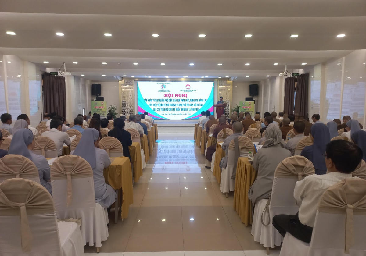 Quang cảnh hội nghị.