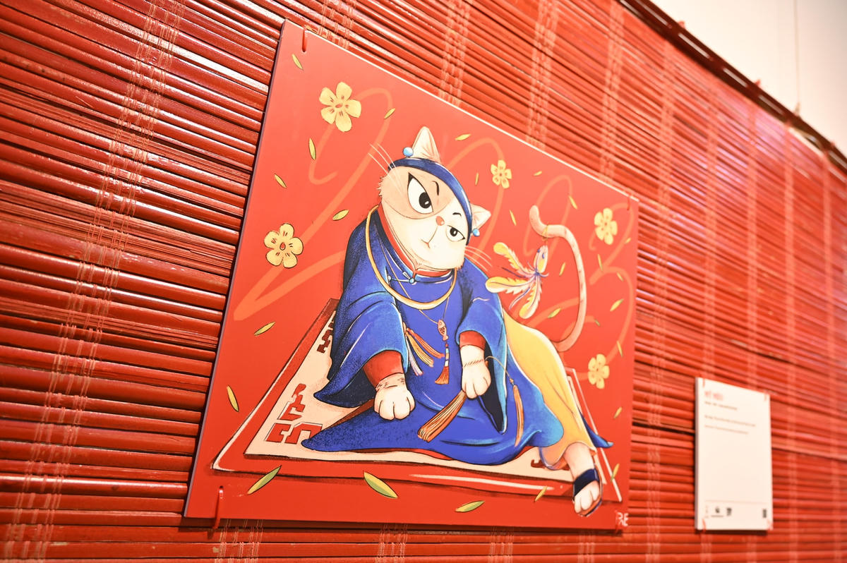 Đến với triển lãm du khách như lạc vào một thế giới riêng biệt trong đó chỉ có mèo và những hoạt động của chúng.