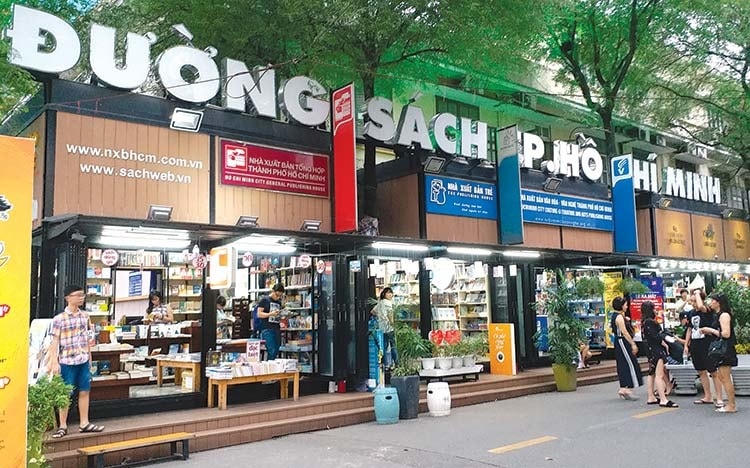Đường sách TP Hồ Chí Minh. Ảnh: Minh Nguyễn.