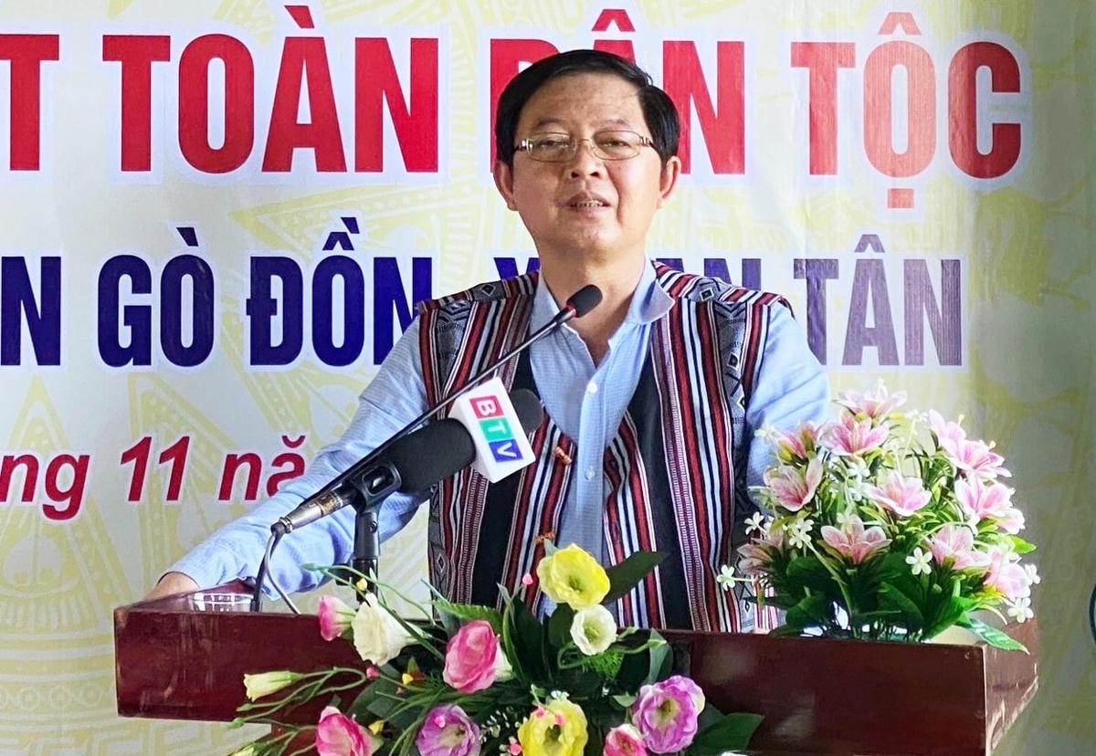 Ủy viên Trung ương Đảng, Bí Thư tỉnh ủy, Chủ tịch HĐND tỉnh Bình Định Hồ Quốc Dũng phát biểu trong Ngày hội.