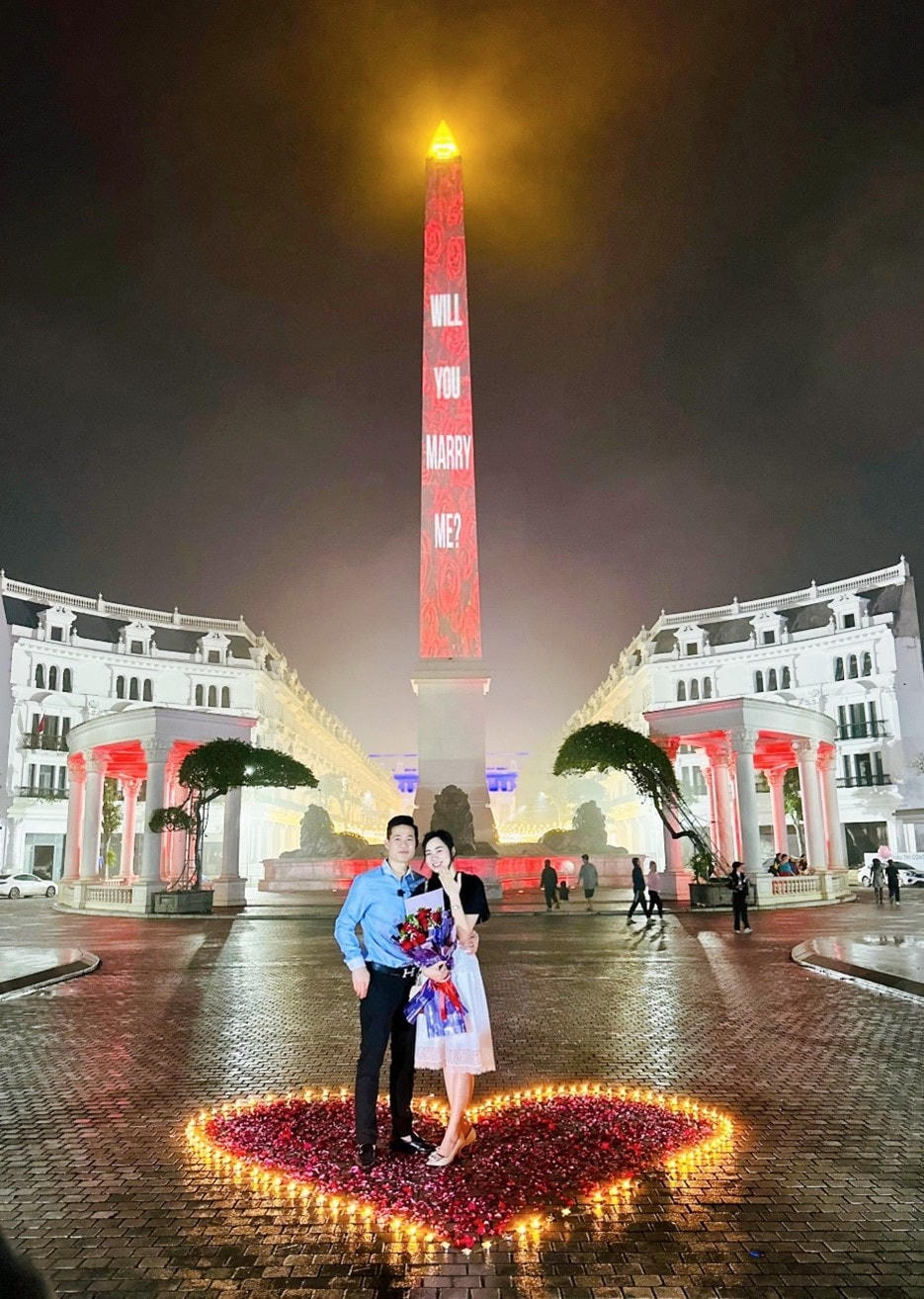Màn cầu hôn gây sốt tại KĐT Danko City.