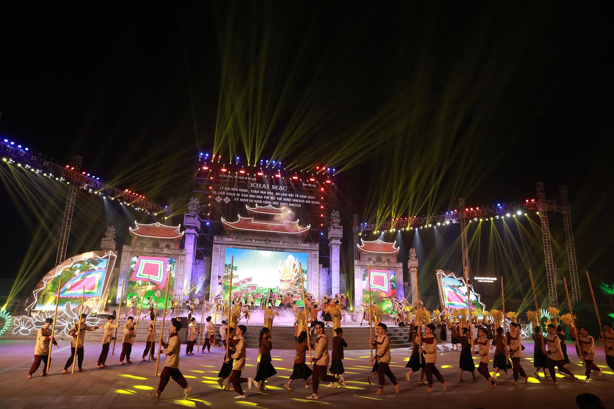 Chương trình nhằm tôn vinh những giá trị văn hoá trường tồn của dân tộc.