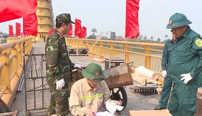 phao-hoa.jpg
