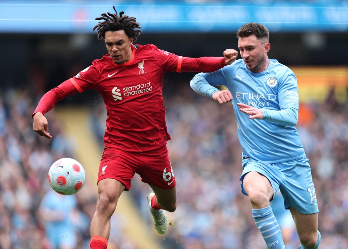 Liverpool có cơ hội gây áp lực lên Man City (Ảnh: Getty).