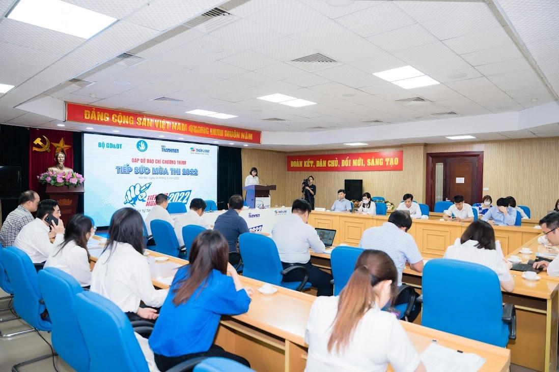 Họp báo về chương trình Tiếp sức mùa thi 2022.