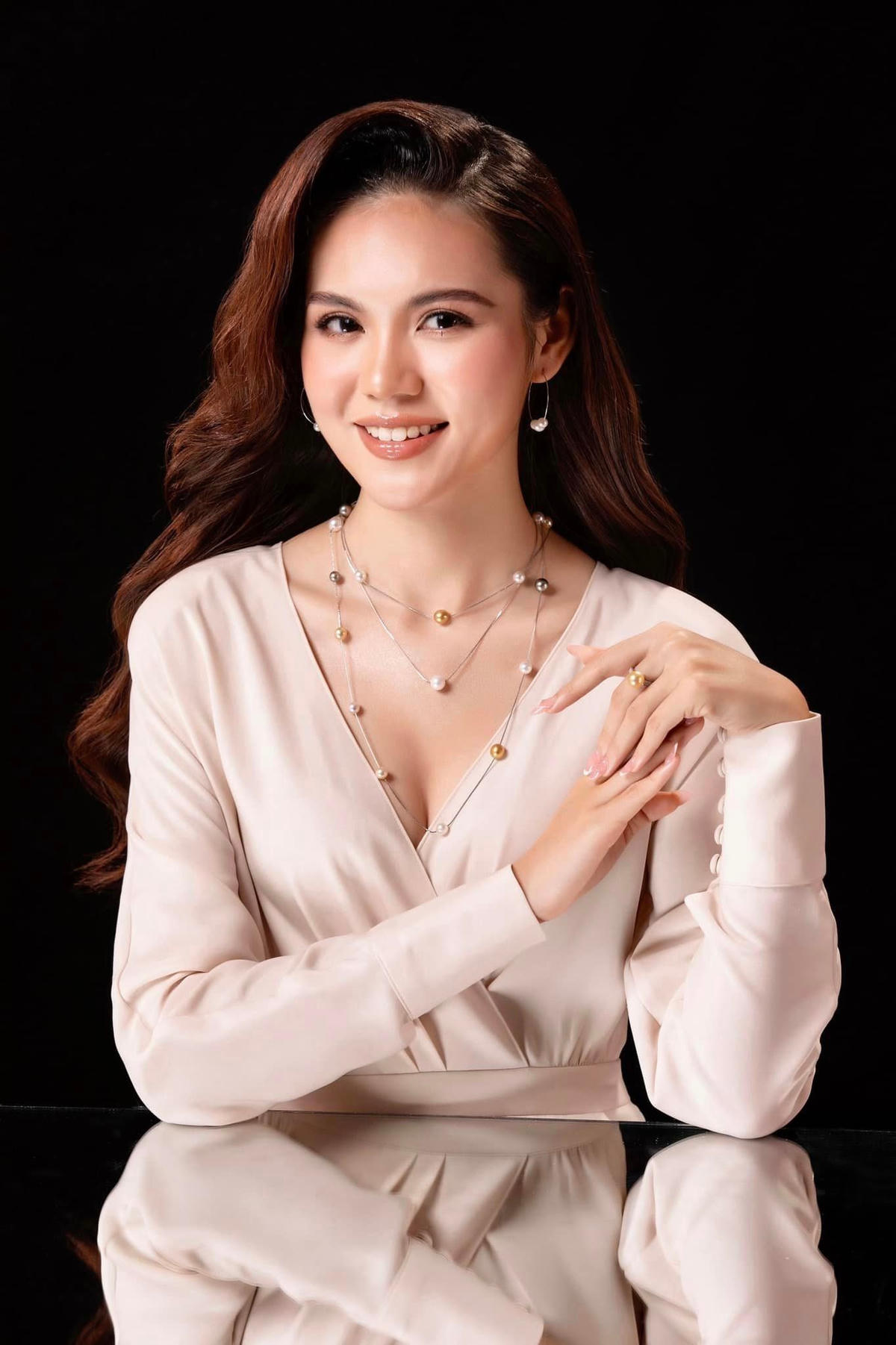 Nàng Hậu quan niệm: "Không phải Hoa hậu nào cũng lựa chọn lấy đại gia".