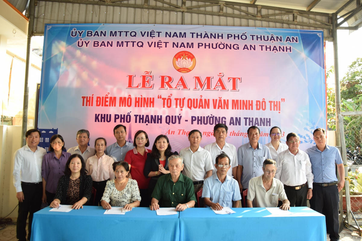  Ký kết thực hiện mô hình “Tổ tự quản Văn minh đô thị” tại khu phố Thạnh Quý.
