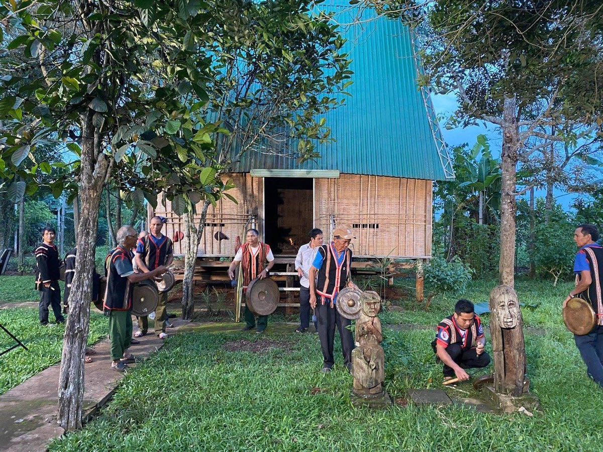 Các kỹ sư âm thanh của Điện ảnh Quân đội dành rất nhiều công phu chăm chút cho âm thanh của phim bằng hệ thống công nghệ âm thanh 5.1.    