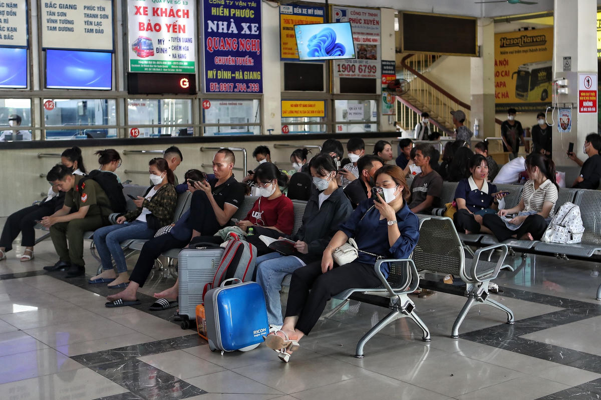 Theo đó, nhằm đáp ứng nhu cầu đi lại của người dân, trong kỳ nghỉ lễ Quốc khánh 2-9, Công ty CP Bến xe Hà Nội dự kiến tăng cường gần 640 lượt xe khách.
