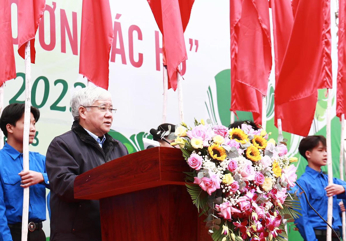 Bí thư Trung ương Đảng, Chủ tịch UBTƯ MTTQ Việt Nam Đỗ Văn Chiến phát biểu tại Lễ phát động.