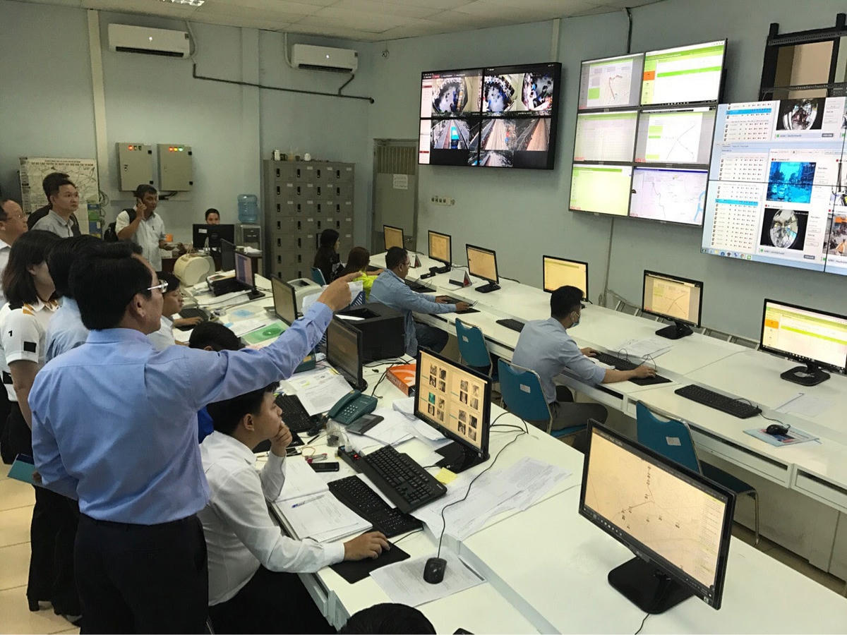TP HCM đang tiếp tục vận hành các trung tâm điều hành đô thị thông minh ở cấp quận, huyện và TP Thủ Đức.
