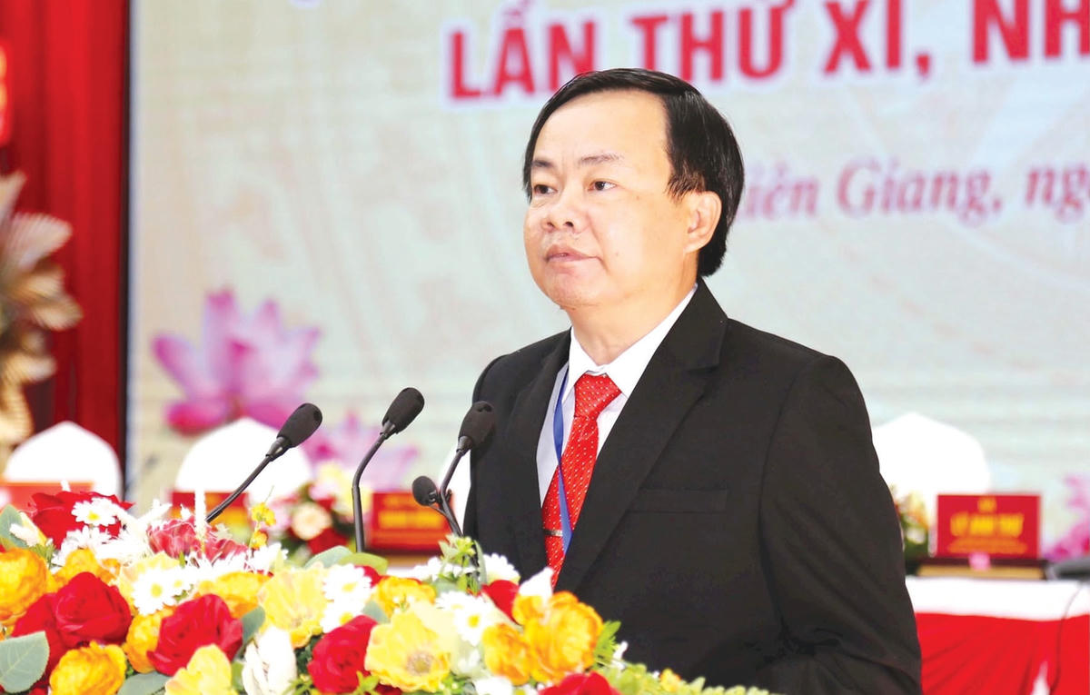 Ngô Phương Vũ- yk