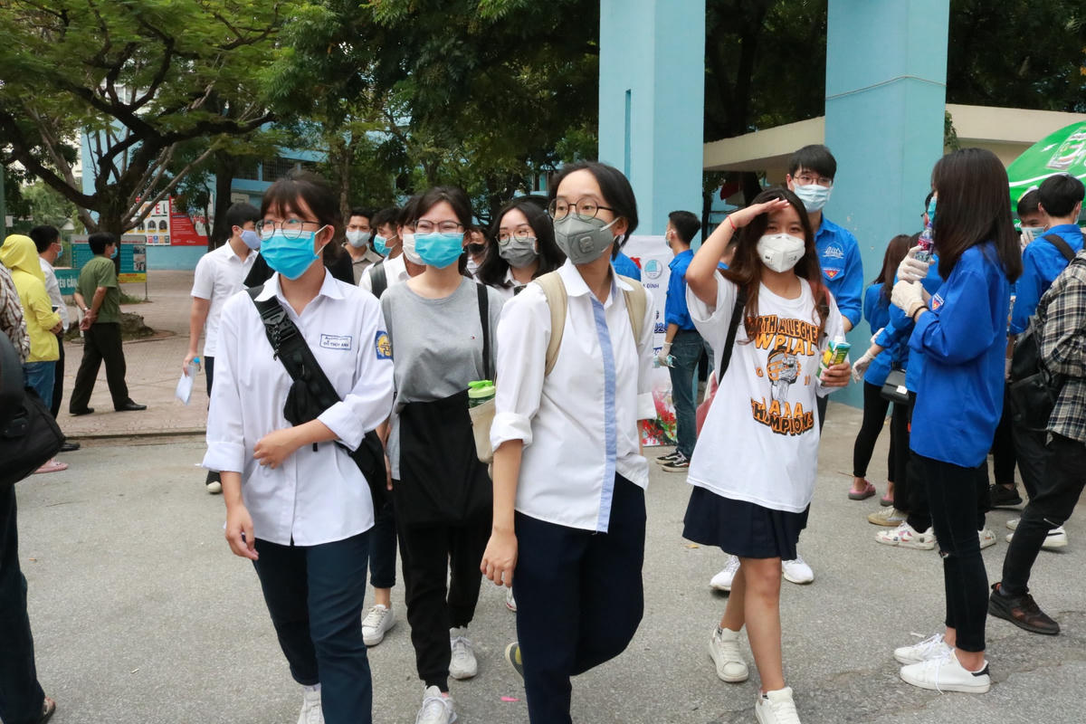 Chính sách cộng điểm ưu tiên mở ra cơ hội trúng tuyển đại học cho nhiều thí sinh ở khu vực khó khăn.