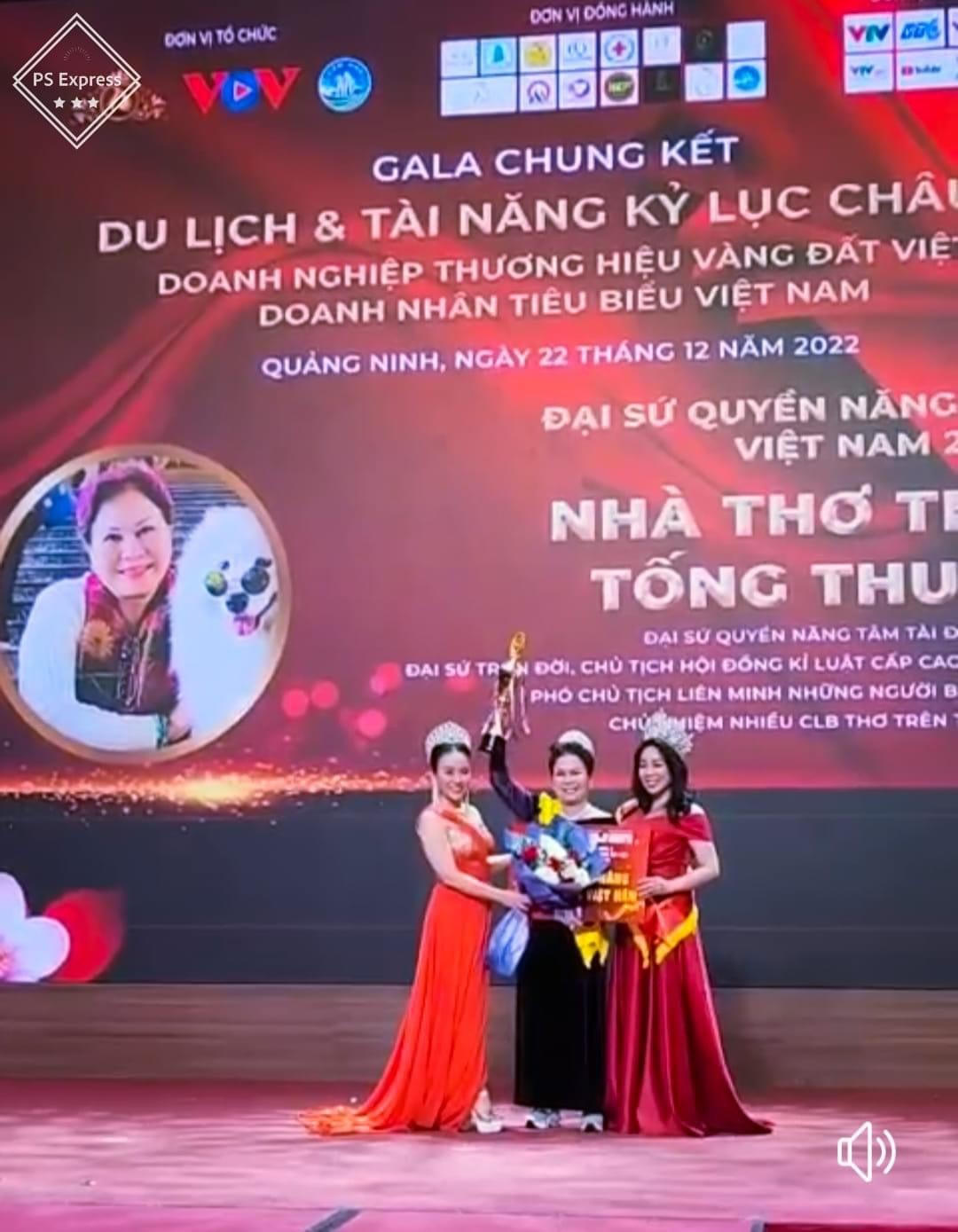 Bà Tống Thu Ngân gây tranh cãi khi được vinh danh với những danh hiệu "kêu" như chuông. Ảnh: FB.