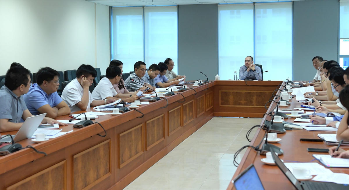 Quang cảnh cuộc họp. Ảnh: Nguyễn Ly