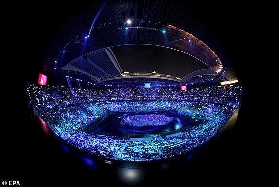 Toàn cảnh sân Al Bayt tại Lễ khai mạc World Cup 2022. Nguồn: EPA.