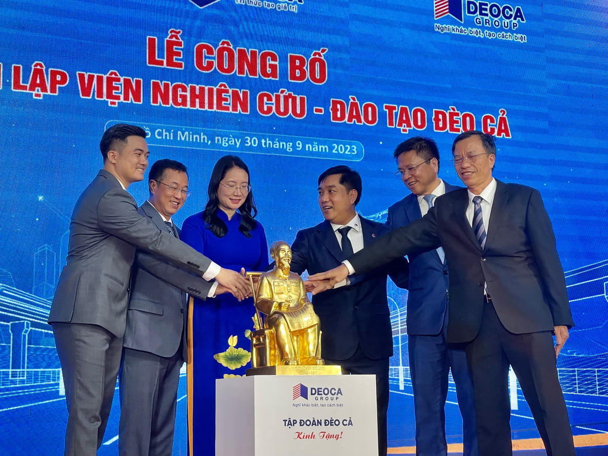 Lễ công bố thành lập Viện nghiên cứu đào tạo Đèo Cả