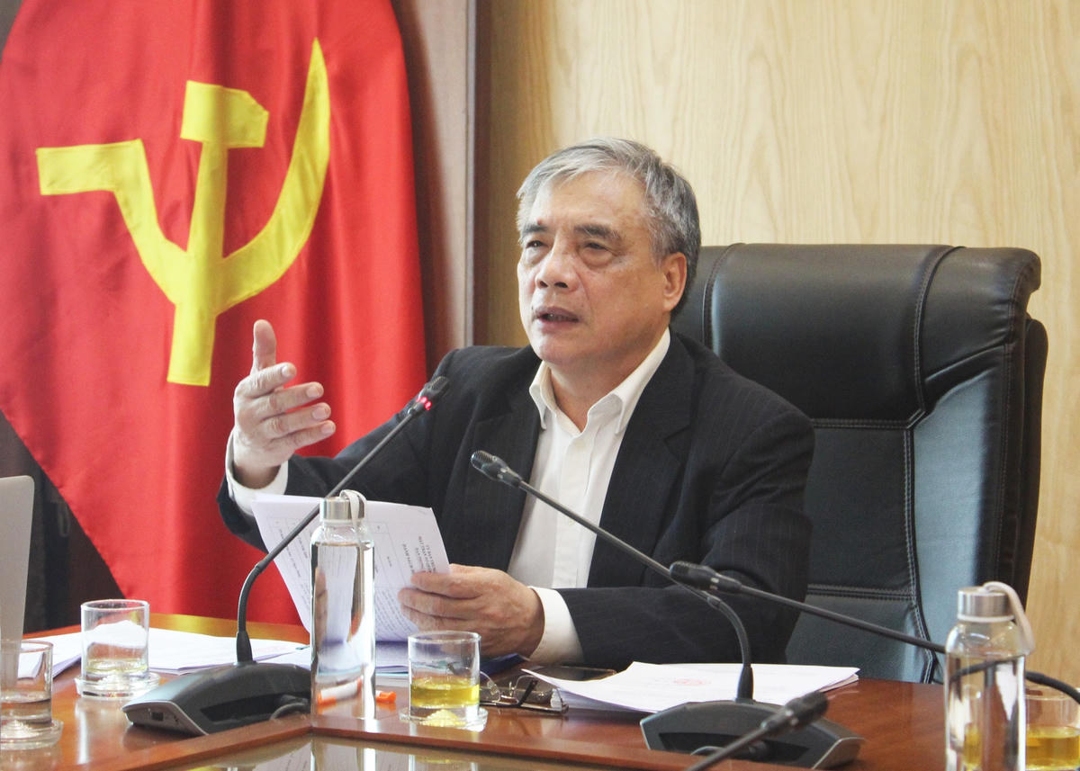 PGS.TS Trần Đình Thiên, Chủ nhiệm Hội đồng tư vấn về Kinh tế UBTƯ MTTQ Việt Nam phát biểu tại Hội nghị.