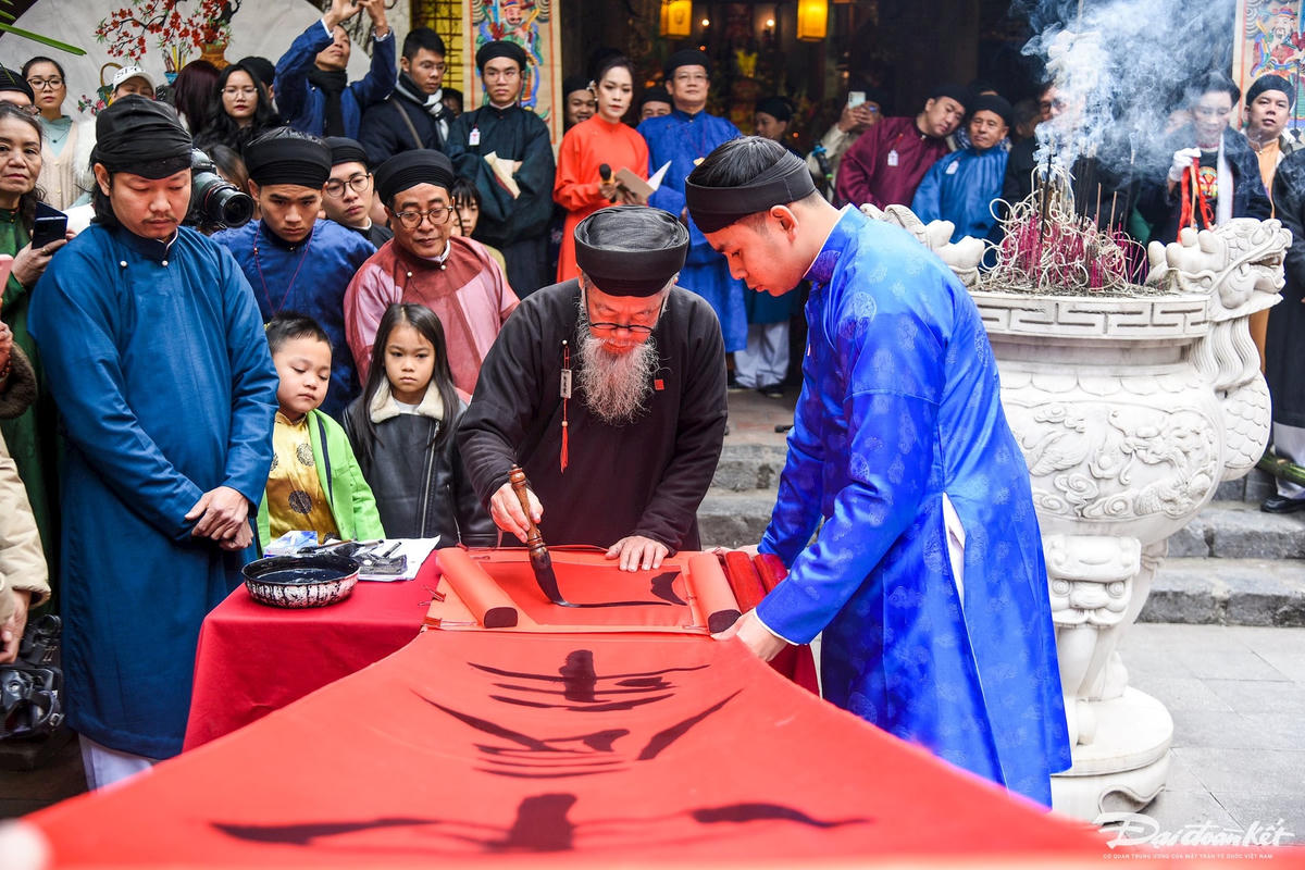 W_tet_le-khanh75.jpg