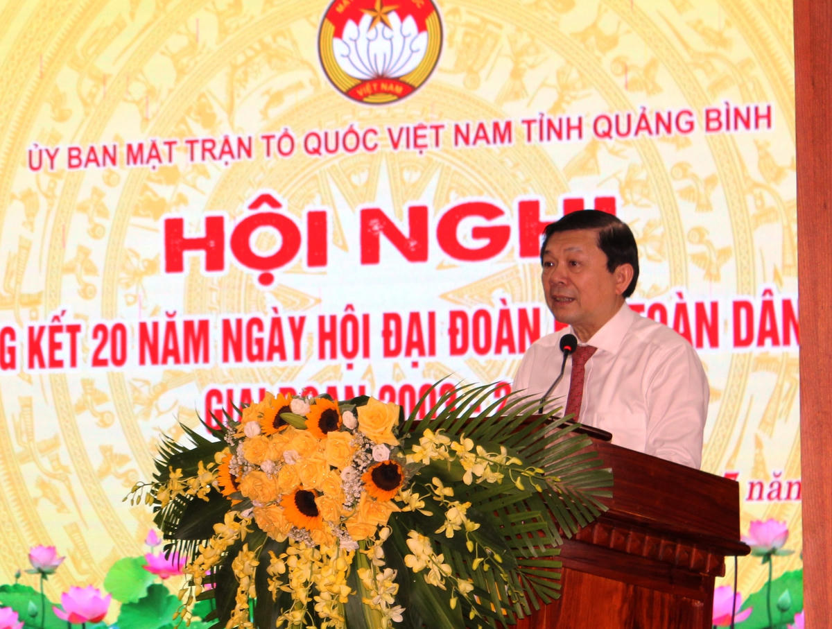 Ông Nguyễn Hữu Dũng - Phó Chủ tịch Ủy ban TƯMTTQ Việt Nam phát biểu tại Hội nghị tổng kết.