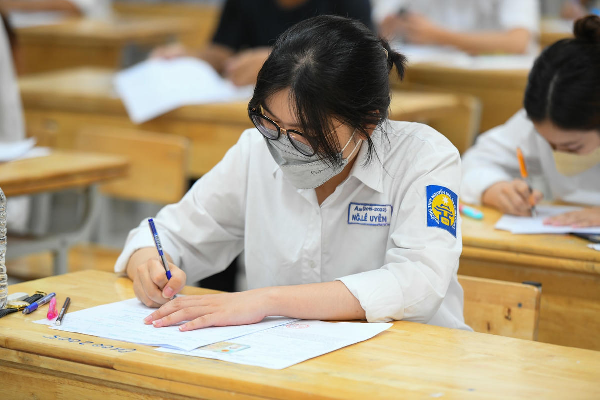 Thí sinh dự thi tốt nghiệp THPT năm 2022. Ảnh: Quang Vinh.
