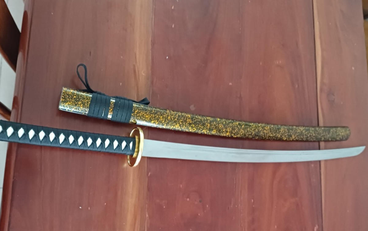 Tang vật vũ khí sử dụng việc cho vay tín dụng đen.