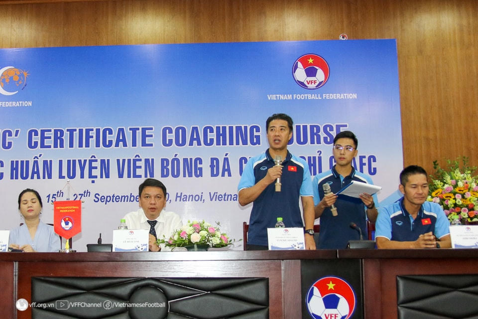 VFF chia tay Giám đốc kỹ thuật Yusuke Adachi 