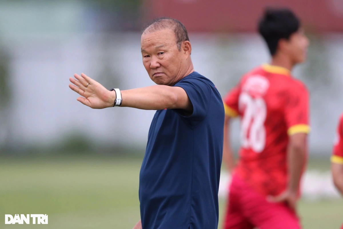 HLV Park Hang Seo muốn đánh bại Ấn Độ và hướng về AFF Cup 2022. Ảnh: Dân Trí.