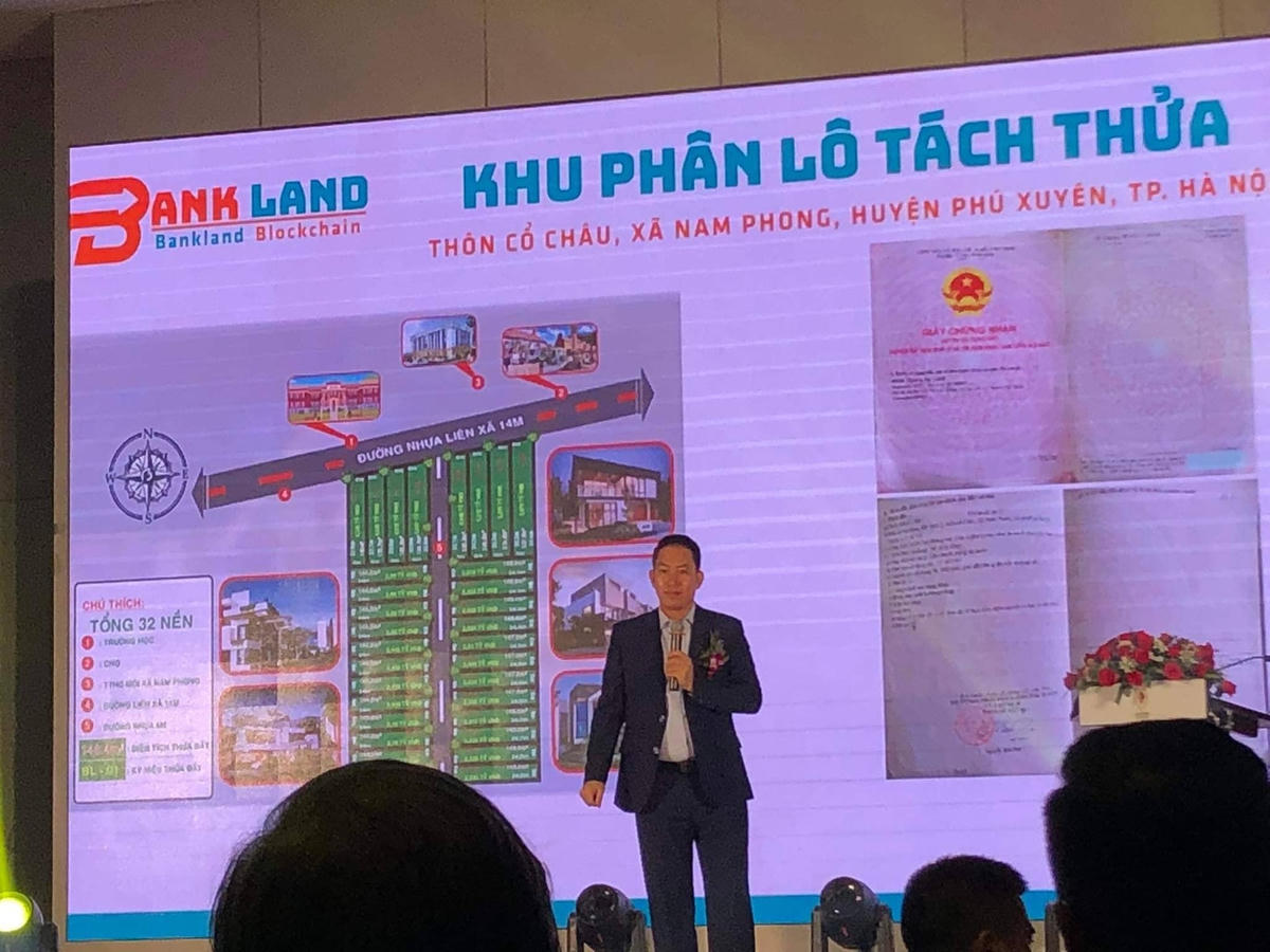 Một buổi giới thiệu về dự án phân lô tách thửa "trên giấy" tại huyện Phú Xuyên (Hà Nội).