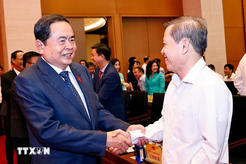 Chủ tịch Quốc hội Trần Thanh Mẫn với đại biểu dự Diễn đàn. (Ảnh: Doãn Tấn/TTXVN)