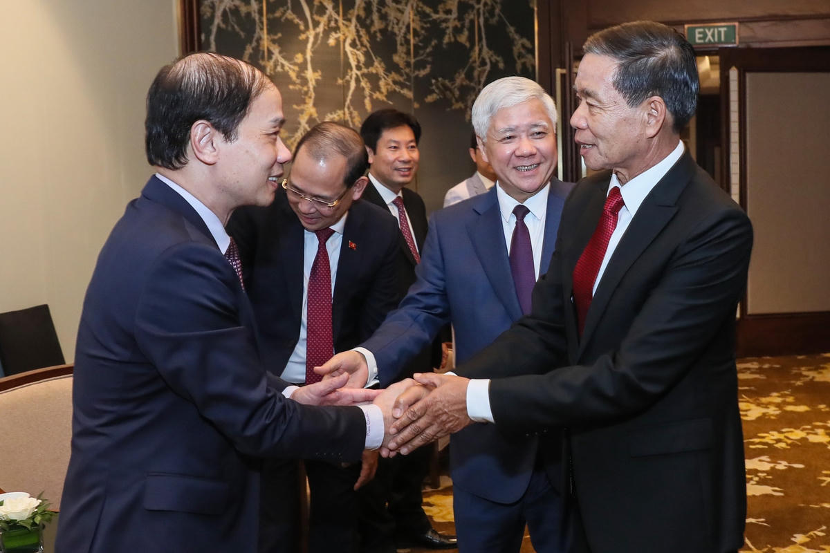 Thúc đẩy quan hệ hợp tác giữa Mặt trận hai nước Việt Nam - Lào