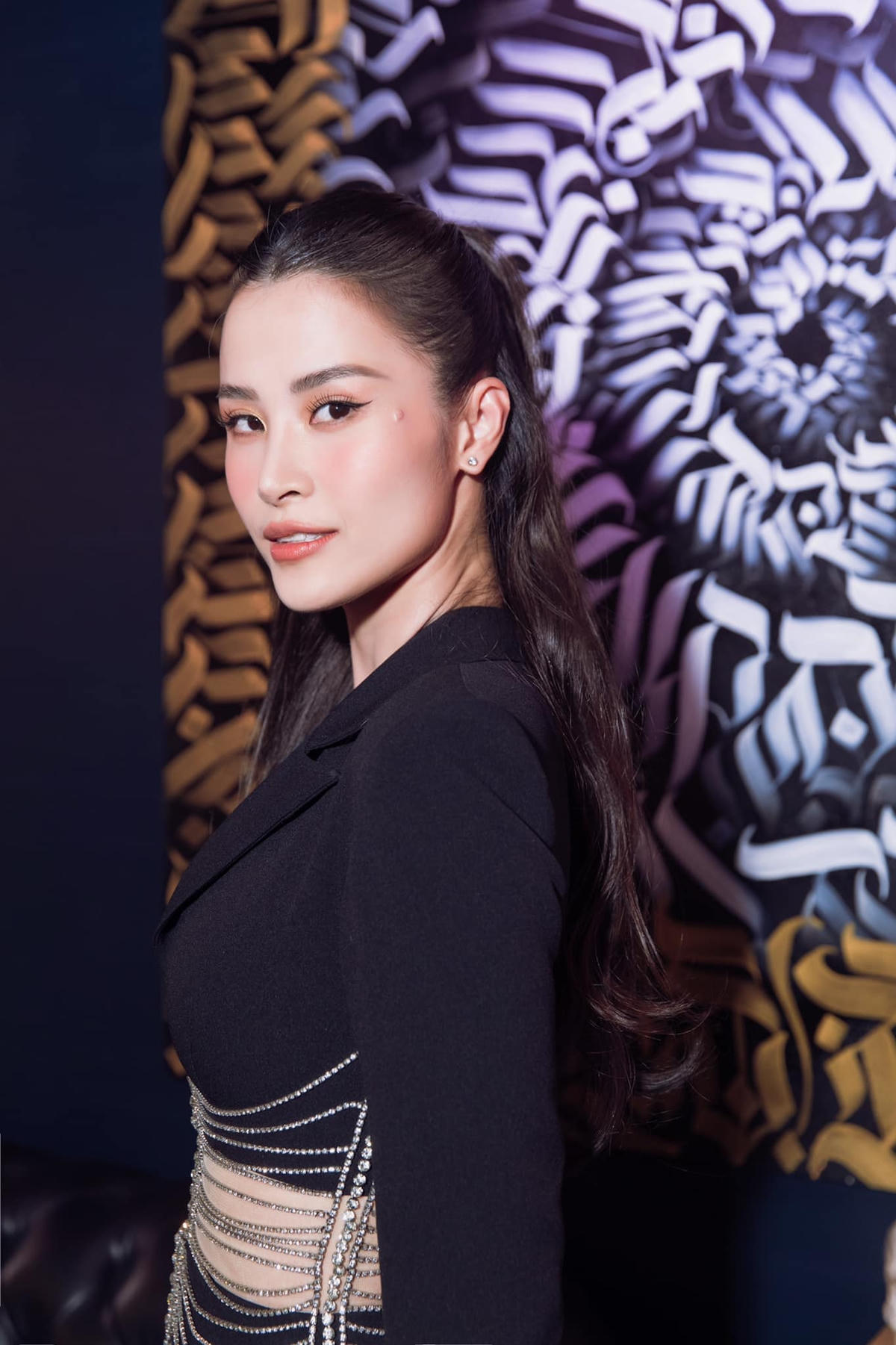 Thành công là thế song Đông Nhi cũng vấp phải không ít scandal trên đường đua âm nhạc. 