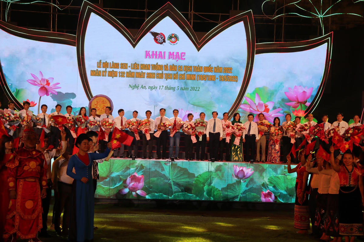“Liên hoan Tuồng, Dân ca kịch toàn quốc năm 2022” là cơ hội để các nghệ sỹ thể hiện sự đam mê nghề nghiệp.