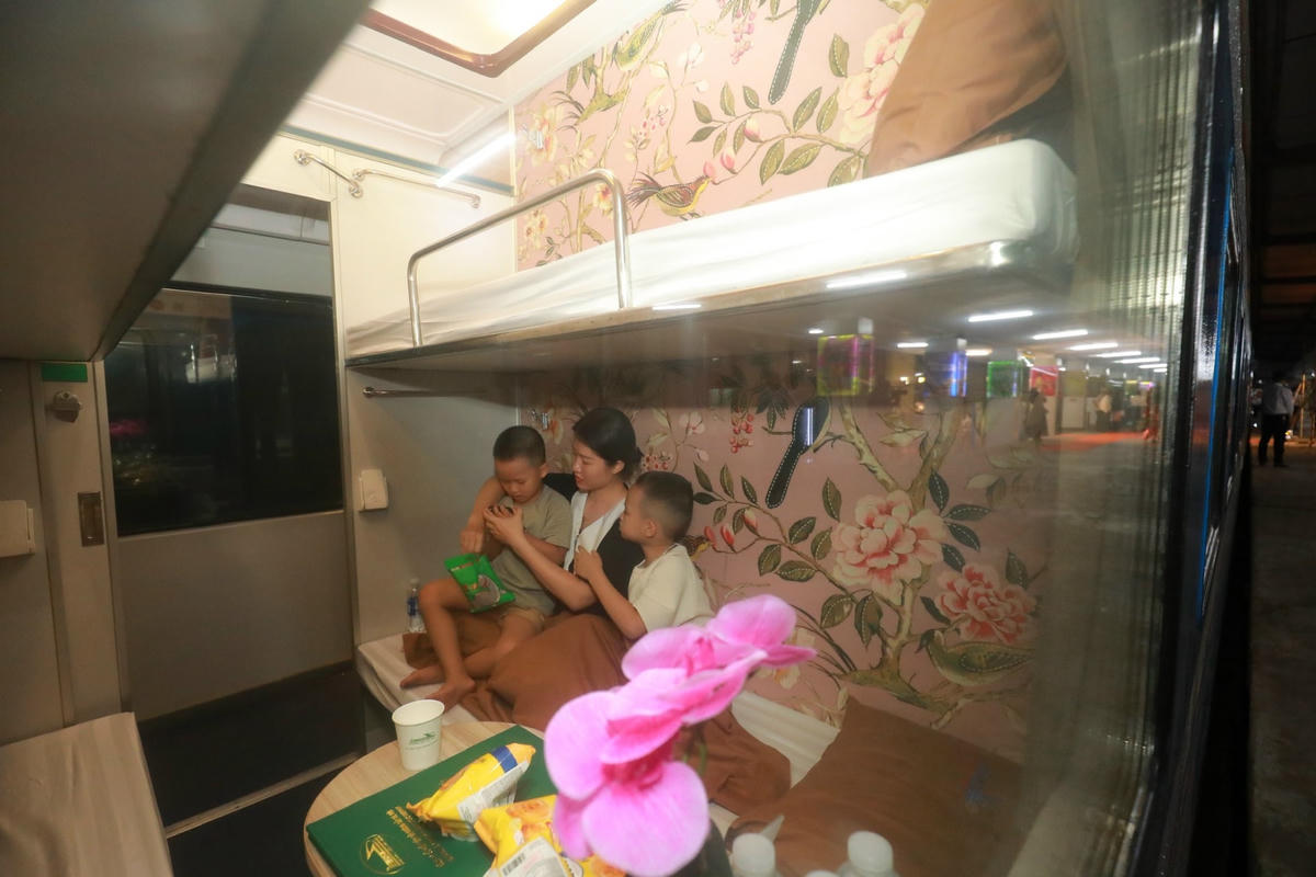 Về chính sách giá vé, trước mắt, Tổng công ty Đường sắt vẫn giữ nguyên giá vé như hiện tại.