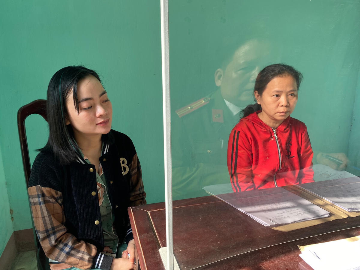 Các đối tượng tại cơ quan Công an.