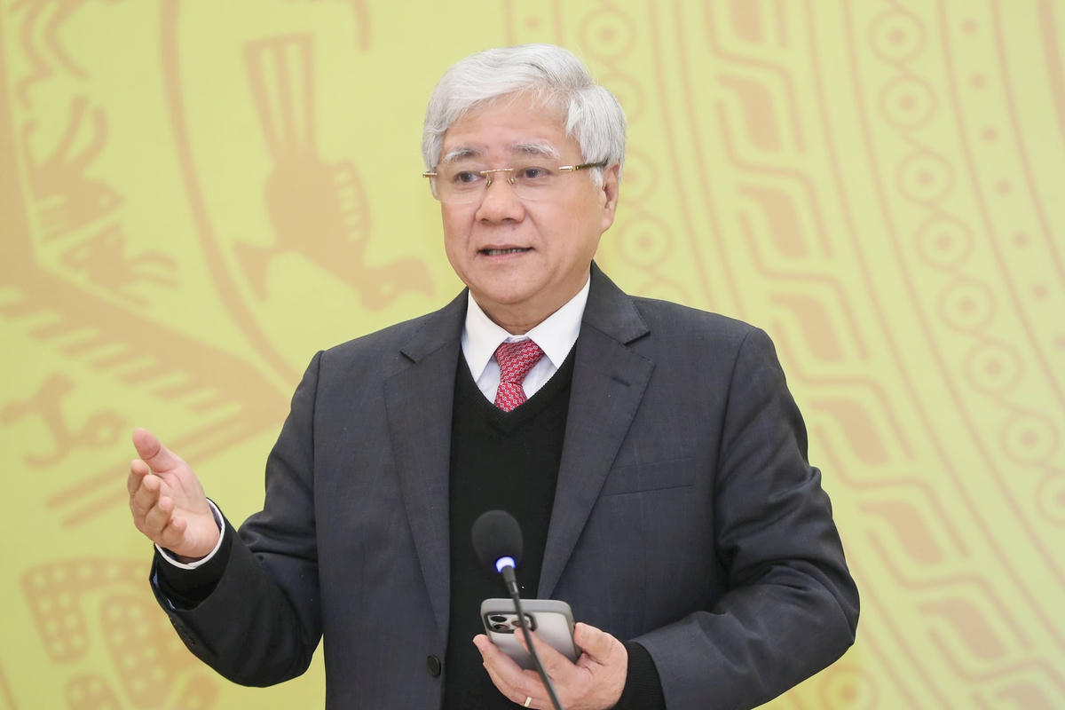 Chủ tịch Đỗ Văn Chiến