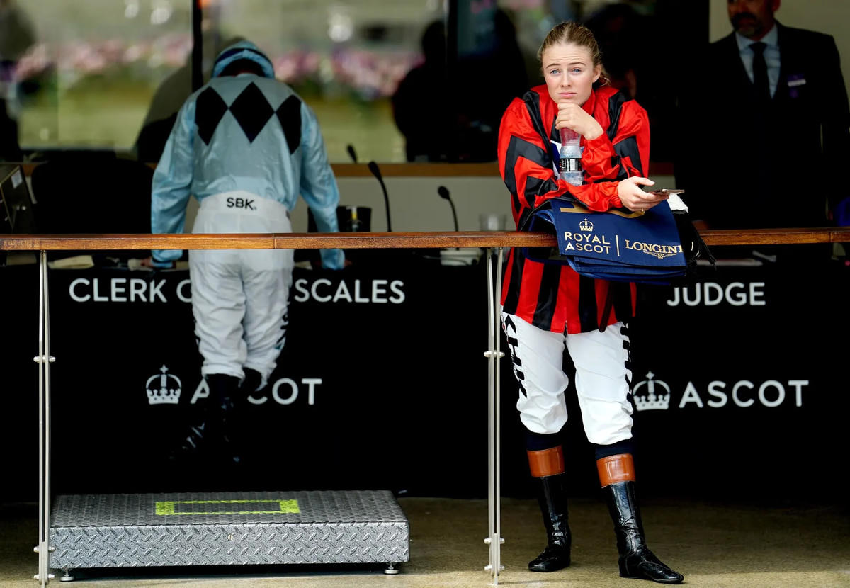 Saffie Osborne đứng thứ 26 trong Royal Hunt Cup.