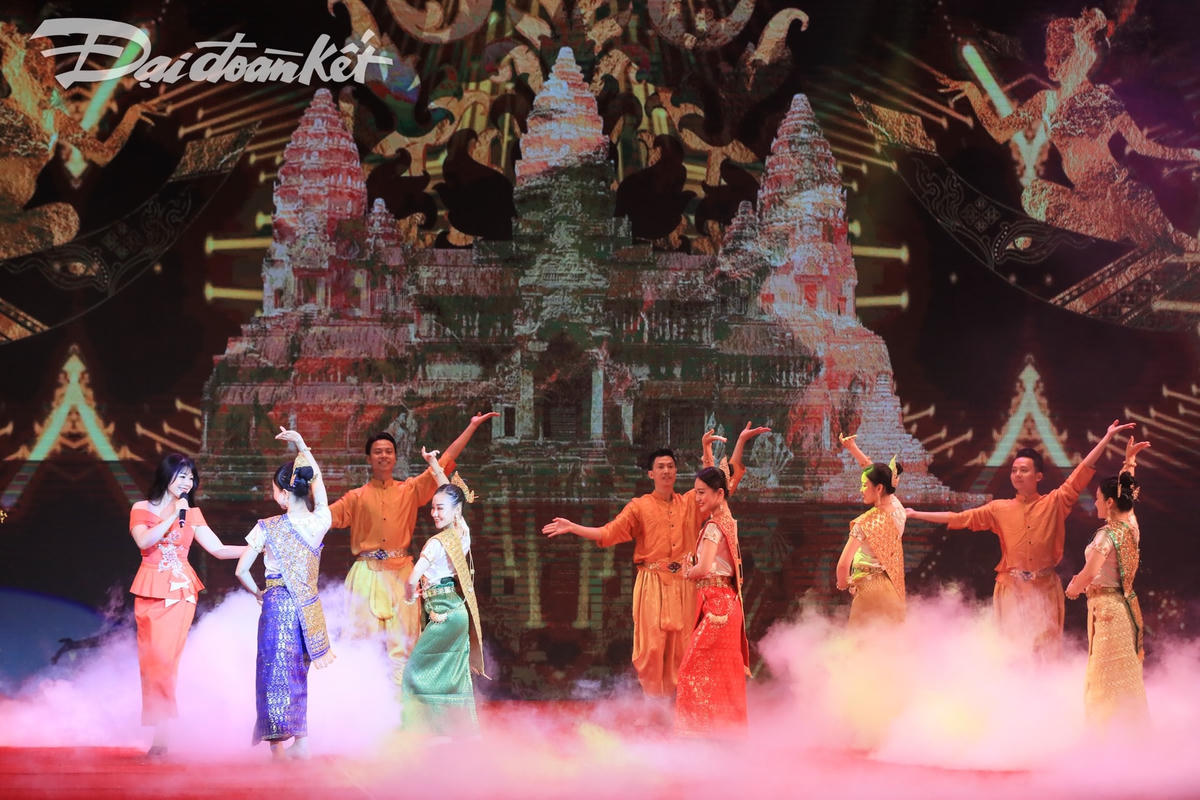 ẢNH: Lễ kỷ niệm 55 năm Ngày thiết lập quan hệ ngoại giao Việt Nam-Campuchia