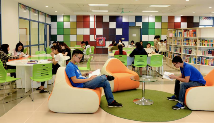 Sinh viên Trường Đại học Kinh tế quốc dân.