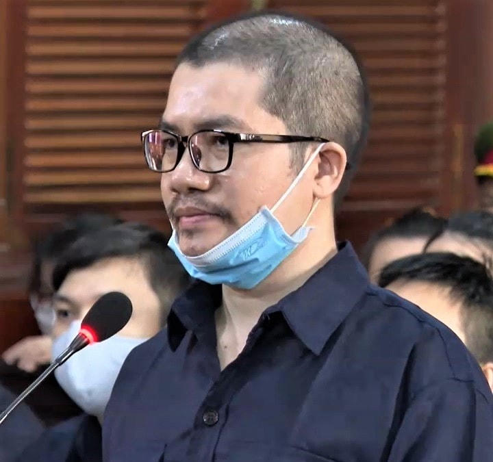 Bị cáo Nguyễn Thái Luyện được xác định là chủ mưu của vụ án, được đề nghị mức án nghiêm khắc là chung thân đối với tội danh "Lừa đảo chiếm đoạt tài sản".