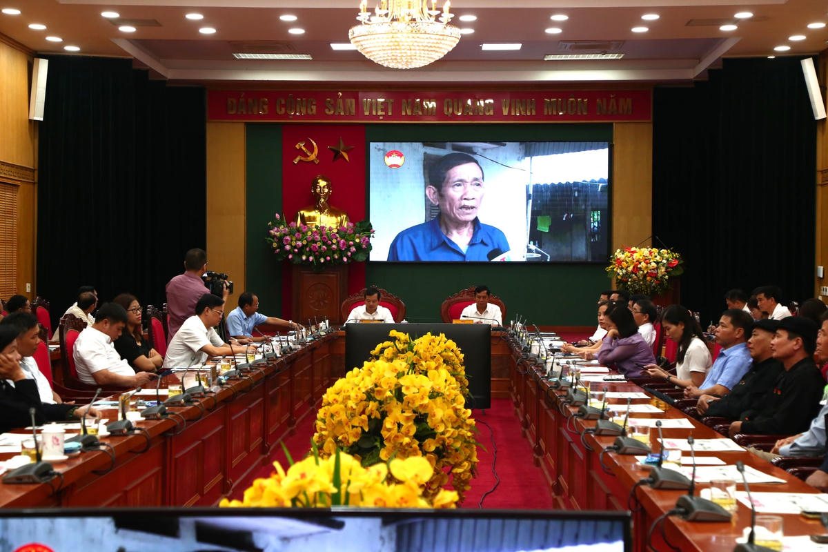 Quang cảnh Hội nghị biểu dương.