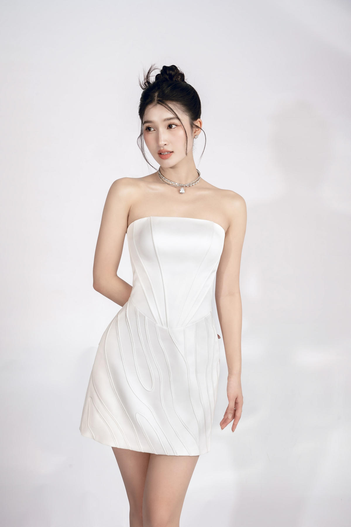 Á hậu Phương Nhi được khán giả đánh giá cao và dành nhiều sự kỳ vọng tại Miss International 2023.