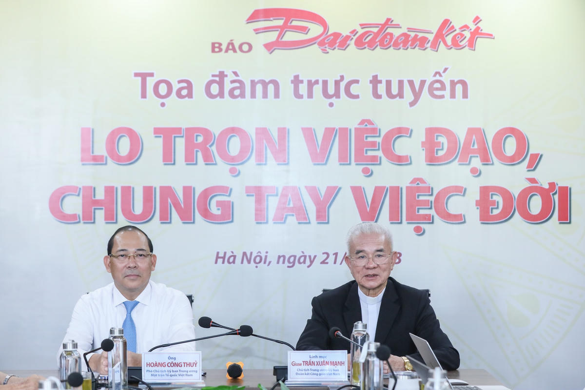 Tọa đàm diễn ra dưới sự chủ trì của ông Hoàng Công Thủy, Phó Chủ tịch UBTƯ MTTQ Việt Nam; Linh mục Giuse Trần Xuân Mạnh, Phó Chủ tịch không chuyên trách UBTƯ MTTQ Việt Nam, Chủ tịch Trung ương Ủy ban ĐKCG Việt Nam, Chánh xứ Giáo xứ Phúc Lãng, Thanh Hoá.