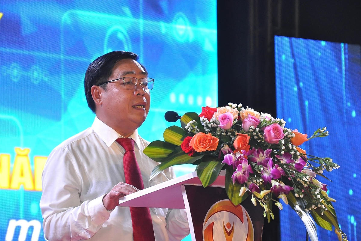 Ông Bùi Ngọc Ảnh, Chủ tịch UBND TP Tam Kỳ phát biểu khai mạc.