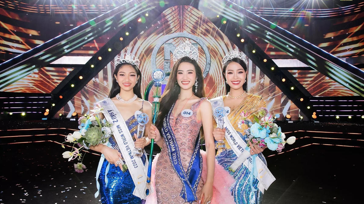 Gánh nặng của vương miện