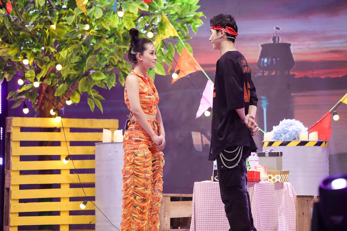Trung Huy đã thẳng thắn nói ra suy nghĩ của mình trước sự bày tỏ tình cảm của Minh Quyên. Ảnh: Perfect Universe.