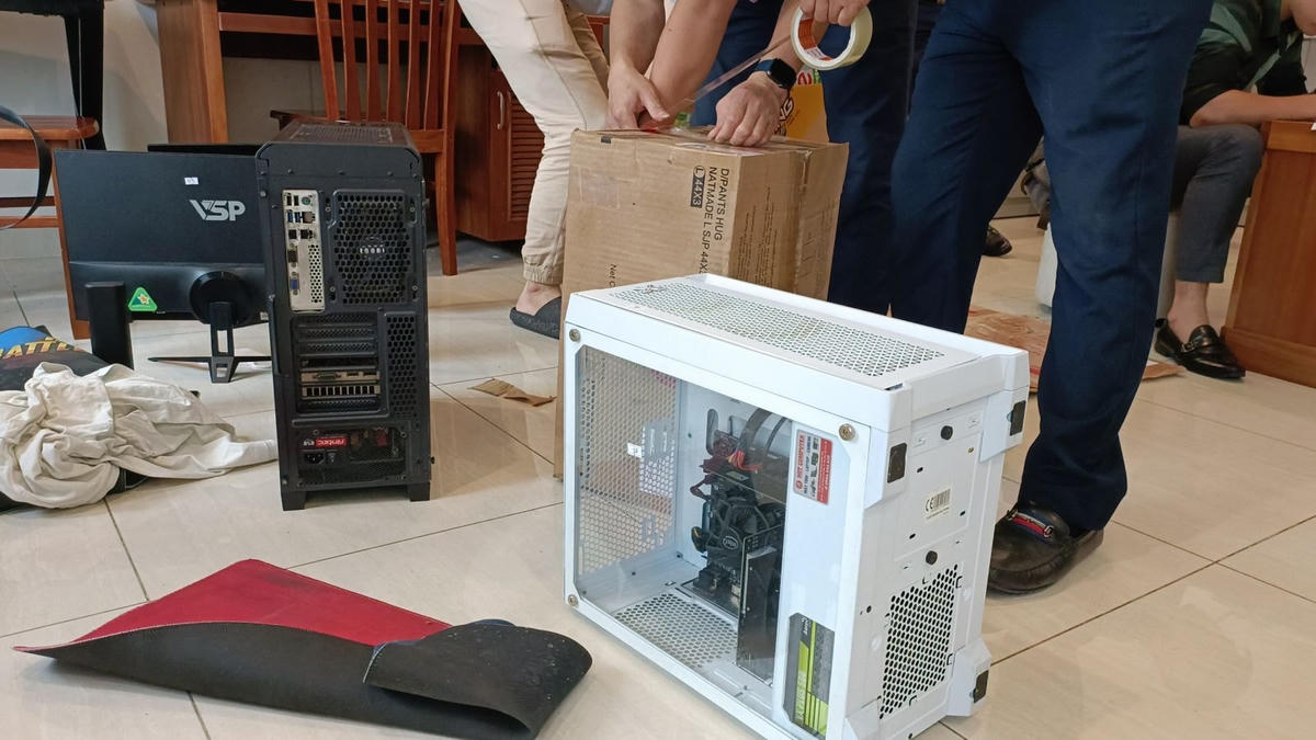 Các vật chứng của vụ án. Ảnh: Công an tỉnh Bắc Giang.